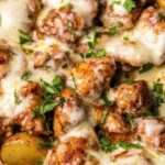 Cheesy Skillet Garlic Parmesan Chicken & Potatoes