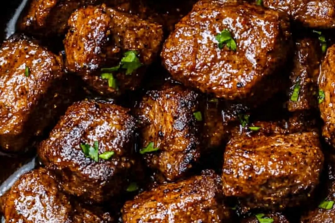 Cajun Garlic Butter Steak Bites