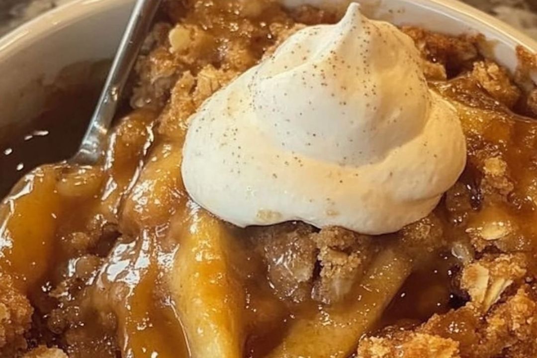 The BEST Apple Crisp