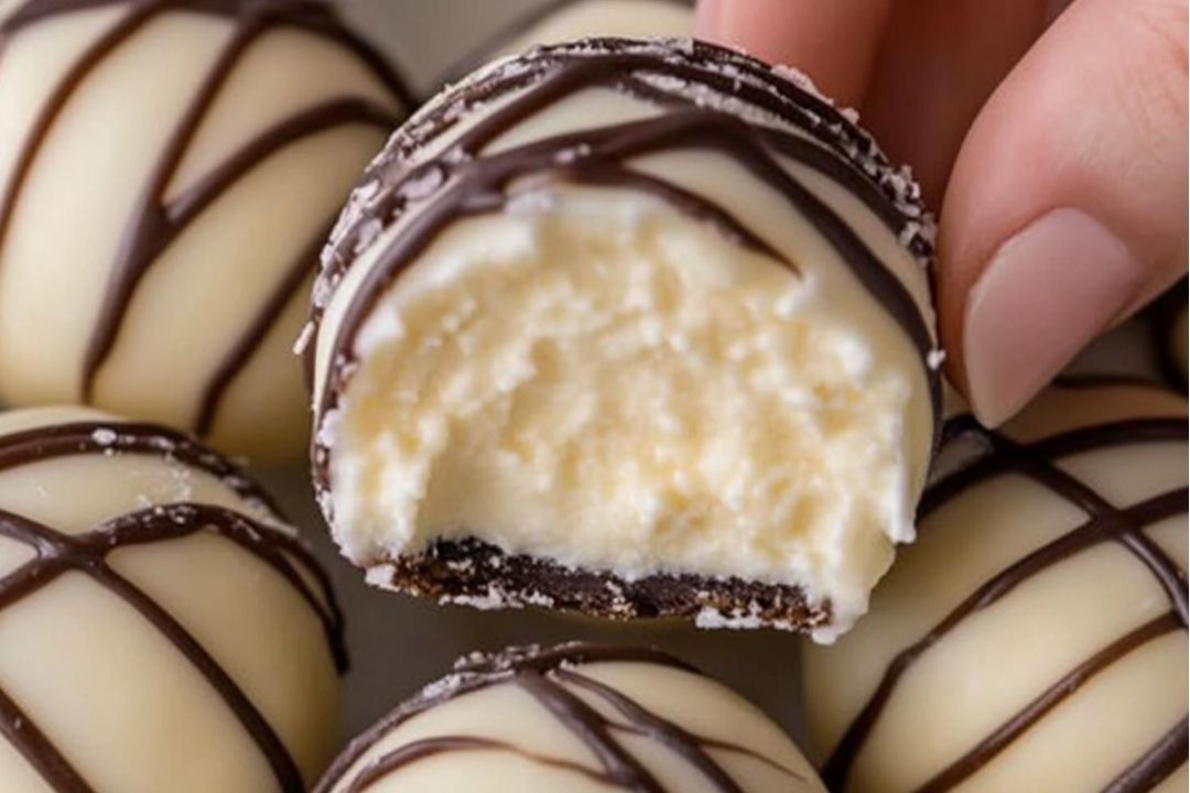 Baileys-Infused Cheesecake Delight Bites