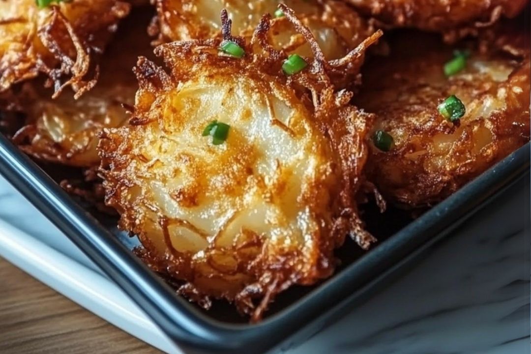 These Amish onion fritters are crispy on the outside, soft on the inside, and packed with sweet, caramelized onion flavor. They’re simple, made with pantry staples, and perfect as a snack, appetizer, or side dish. If you love the taste of golden-fried onions, these fritters are about to become a favorite.