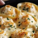 Creamy Garlic Butter Chicken Alfredo Stuffed Shells