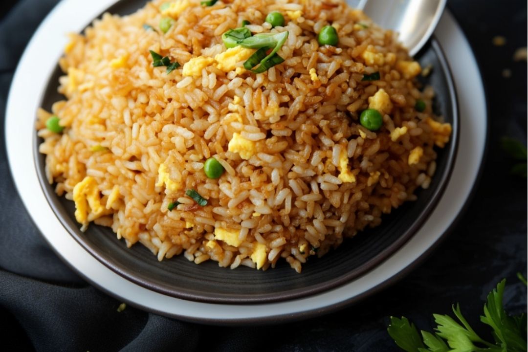 Quick 10-Minute Egg Fried Rice – Simple & Flavorful