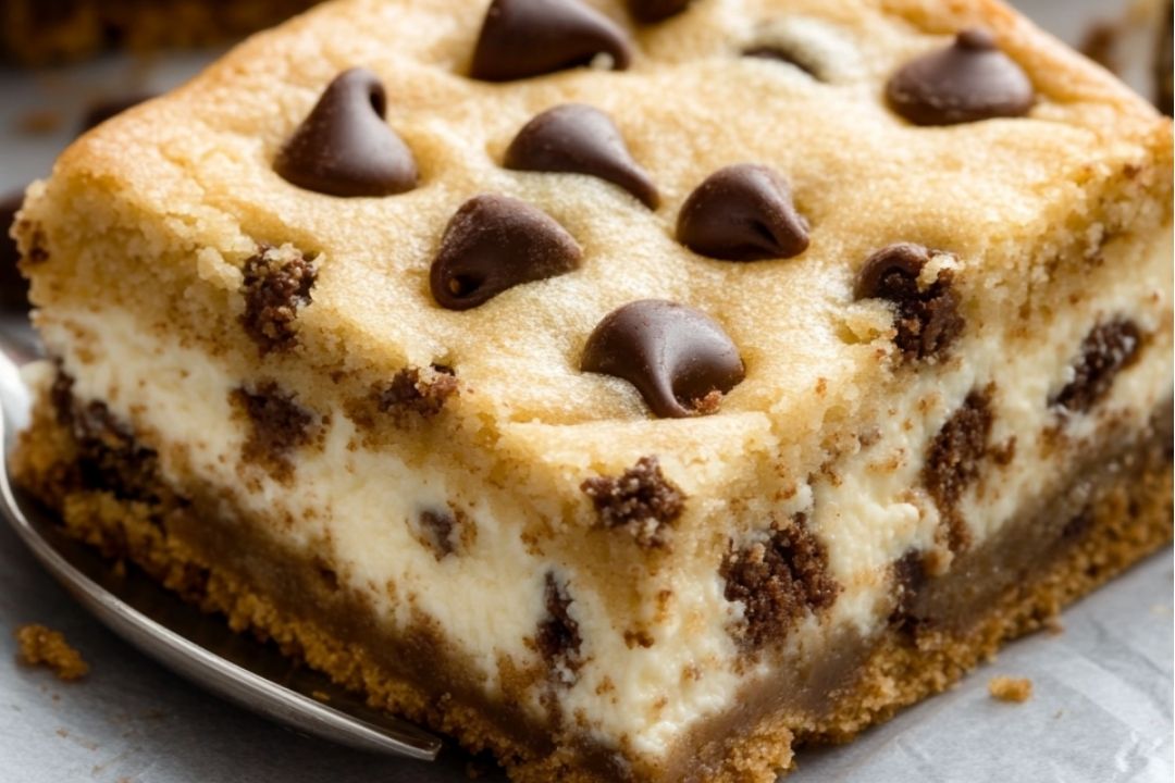 If you love chocolate chip cookies and creamy cheesecake, this recipe is about to become your new favorite. Chocolate Chip Cookie Cheesecake Bars combine the best of both worlds—soft, chewy cookie layers sandwiching a rich and velvety cheesecake filling. They’re easy to make and impossible to resist!