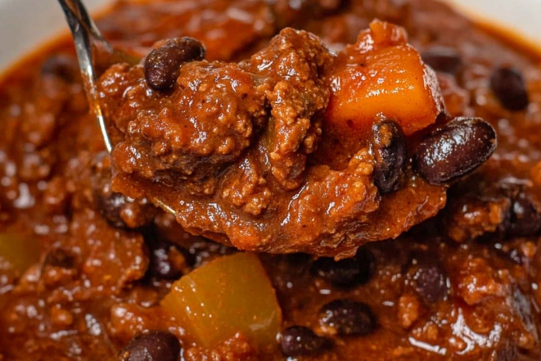 Bobby Flay’s Beef and Black Bean Chili: A Bold and Flavorful Classic