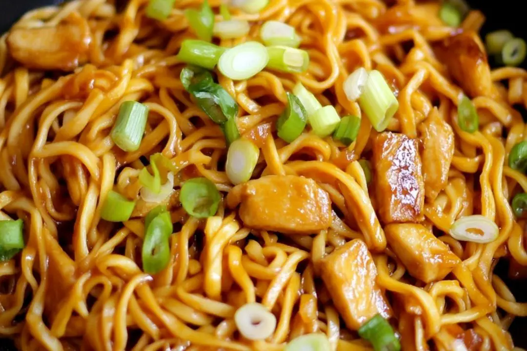 Quick Soy Sauce Noodles