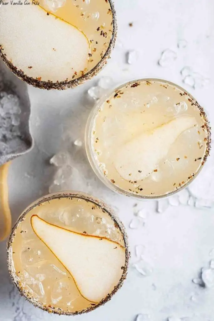 Pear Vanilla Gin Fizz