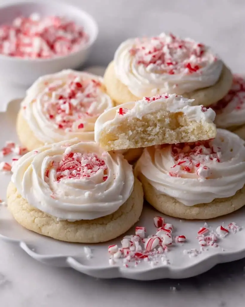 Peppermint Meltaways Cookies with Peppermint Cream Cheese Frosting Recipe